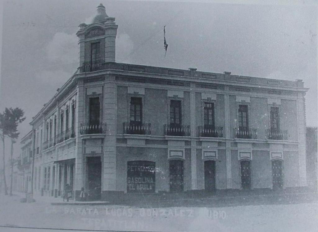 Hotel Estancia Real Tepatitlan Exterior foto